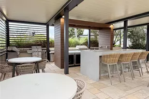 400 South Pointe Dr, Miami Beach, FL 33139 - Photo 33