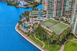 3370 Hidden Bay Dr, Aventura, FL 33180 - Photo 47