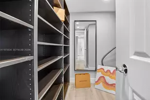 3370 Hidden Bay Dr, Aventura, FL 33180 - Photo 31