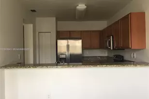 11601 NW 89th St, Doral, FL 33178 - Photo 3