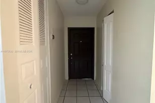 5252 SW 139th Pl, Miami, FL 33175 - Photo 7