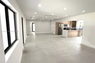 9410 SW 55th St, Miami, FL 33165 - Photo 3