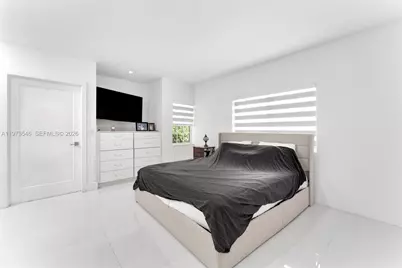 400 SW 24th Rd, Miami, FL 33129 - Photo 13