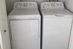 8336 NW 10th St, Miami, FL 33126 - Photo 5