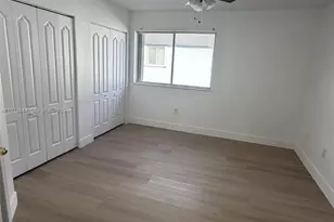 8336 NW 10th St, Miami, FL 33126 - Photo 7