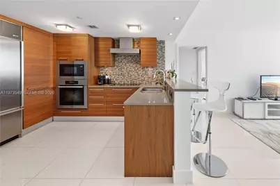 6801 Collins Ave #LPH06 Doorlph14, Miami Beach, FL 33141 - Photo 21