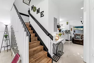 1687 SE 30th St, Homestead, FL 33035 - Photo 17