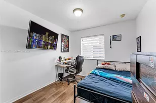 1687 SE 30th St, Homestead, FL 33035 - Photo 31