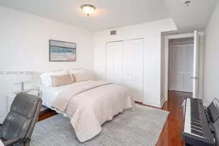 2641 N Flamingo Rd, Sunrise, FL 33323 - Photo 7