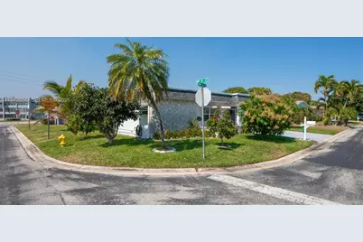 995 NW 74th Ave, Margate, FL 33063 - Photo 3