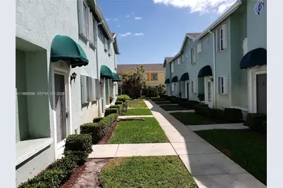 313 Waterside Dr #313, Hypoluxo, FL 33462 - Photo 3