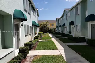 313 Waterside Dr, Hypoluxo, FL 33462 - Photo 3