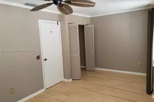 313 Waterside Dr, Hypoluxo, FL 33462 - Photo 17