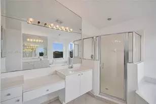 751 SW 191st Ave, Pembroke Pines, FL 33029 - Photo 15