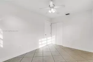 1130 N 70th Ave, Hollywood, FL 33024 - Photo 15