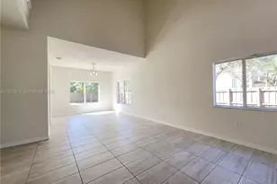 1510 SE 22nd Ln, Homestead, FL 33035 - Photo 3