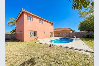 1510 SE 22nd Ln, Homestead, FL 33035 - Photo 9