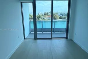 9221 E Bay Harbor Dr, Bay Harbor Islands, FL 33154 - Photo 19