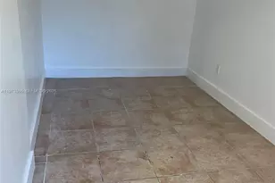 746 NE 80th St, Miami, FL 33138 - Photo 3