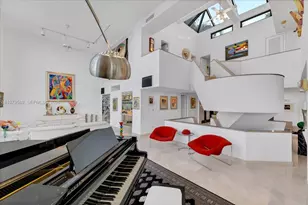 279 N Hibiscus Dr, Miami Beach, FL 33139 - Photo 31