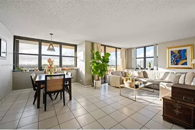 2555 Collins Ave #1002, Miami Beach, FL 33140 - Photo 5