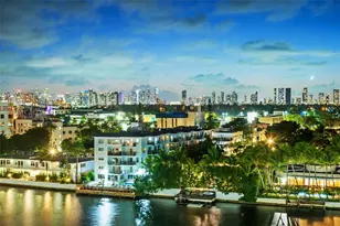 2555 Collins Ave, Miami Beach, FL 33140 - Photo 29