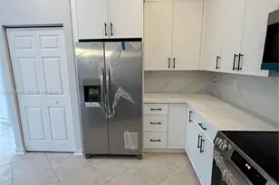 4946 SW 38th Way, Hollywood, FL 33312 - Photo 9