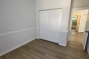 4946 SW 38th Way, Hollywood, FL 33312 - Photo 15