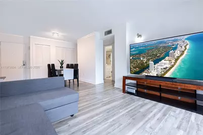 8889 Fontainebleau Blvd #201, Miami, FL 33172 - Photo 7