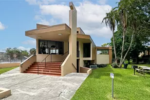 8889 Fontainebleau Blvd, Miami, FL 33172 - Photo 21