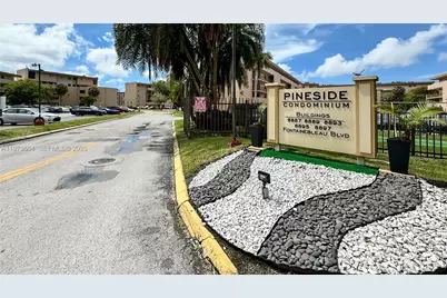 8889 Fontainebleau Blvd #201, Miami, FL 33172 - Photo 1