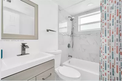 272 NW 31st Ave, Fort Lauderdale, FL 33311 - Photo 7