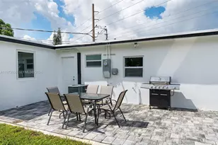 272 NW 31st Ave, Fort Lauderdale, FL 33311 - Photo 17