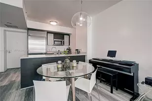 500 Brickell Ave, Miami, FL 33131 - Photo 9