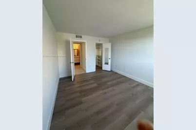 210 Sea View Dr #410, Key Biscayne, FL 33149 - Photo 5