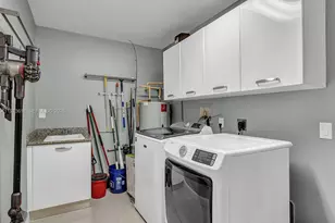 704 N Ocean Blvd, Pompano Beach, FL 33062 - Photo 29