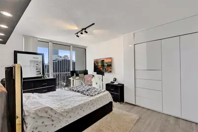 1750 N Bayshore Dr #2510, Miami, FL 33132 - Photo 19
