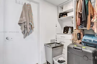 1750 N Bayshore Dr #2510, Miami, FL 33132 - Photo 23