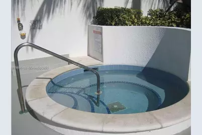 1750 N Bayshore Dr #2510, Miami, FL 33132 - Photo 35