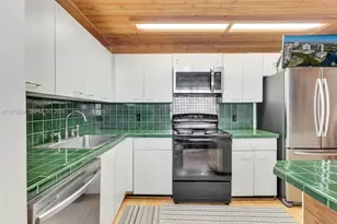 3350 NE 192 St, Aventura, FL 33180 - Photo 11