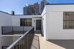 3350 NE 192 St, Aventura, FL 33180 - Photo 33