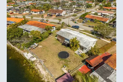 2020 SW 127th Ct, Miami, FL 33175 - Photo 37