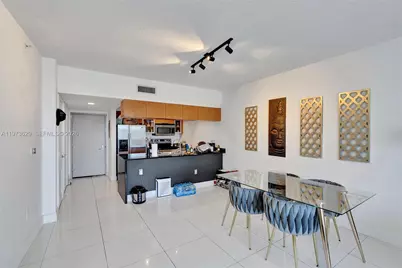 1750 N Bayshore Dr #2510, Miami, FL 33132 - Photo 11