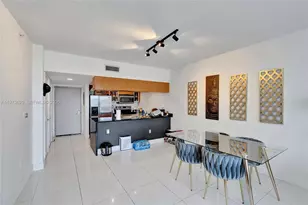 1750 N Bayshore Dr, Miami, FL 33132 - Photo 11