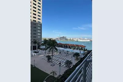 335 S Biscayne Blvd #1002, Miami, FL 33131 - Photo 11