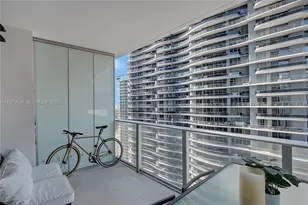 1010 Brickell Ave, Miami, FL 33131 - Photo 9