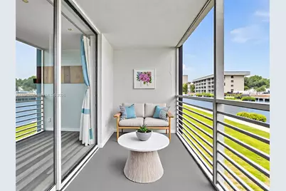 3600 NE 170th St #102, North Miami Beach, FL 33160 - Photo 29