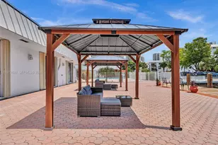 3600 NE 170th St, North Miami Beach, FL 33160 - Photo 47