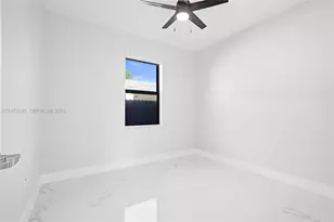 12120 SW 219th St, Miami, FL 33170 - Photo 21