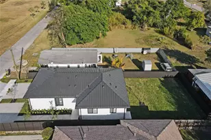 12120 SW 219th St, Miami, FL 33170 - Photo 37